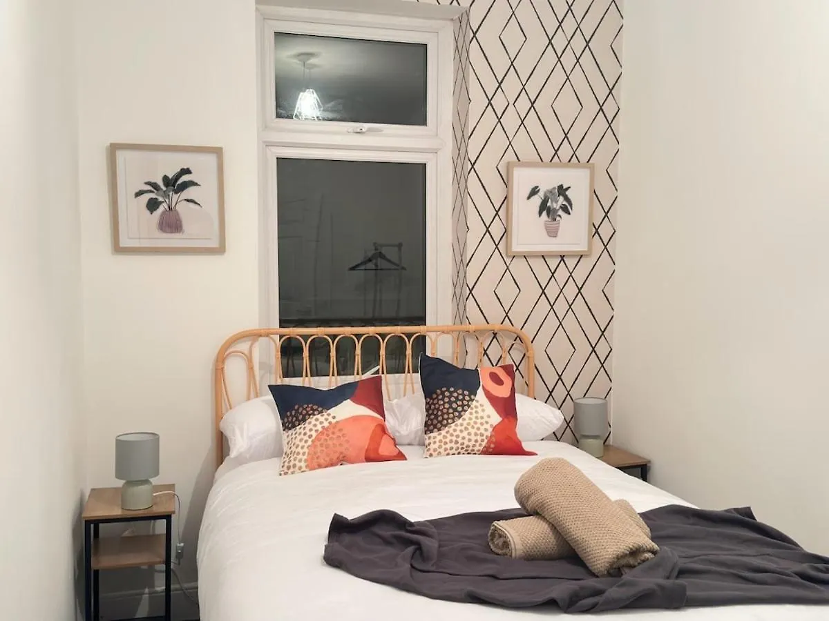 別荘 3 Bd Luxury Stay For Contractors & Families ニューカッスル・アポン・タイン